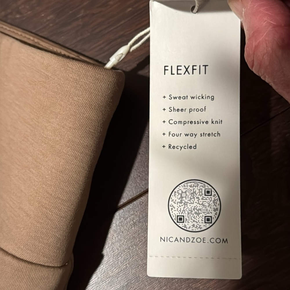 Nic + Zoe NWT Active Performance Ready All Day Style boot style pull on pants - Picture 6 of 13